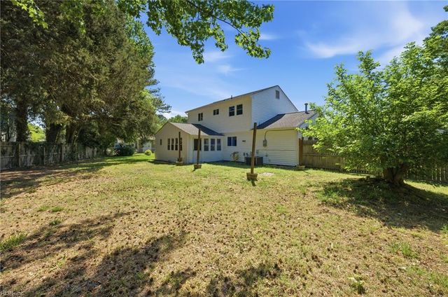 4 Hondo CT, Hampton, VA 23669