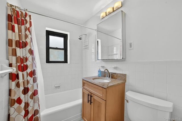 222 N Broadway 3D, Yonkers, NY 10701