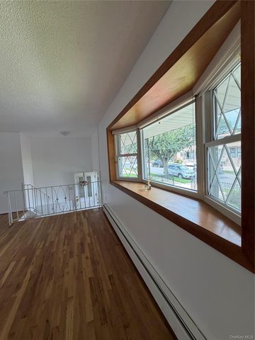 18618 140th Avenue, Springfield Gardens, NY 11413