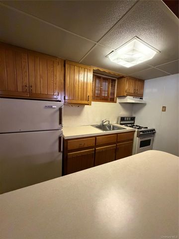 18618 140th Avenue, Springfield Gardens, NY 11413