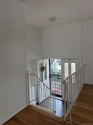 18618 140th Avenue, Springfield Gardens, NY 11413