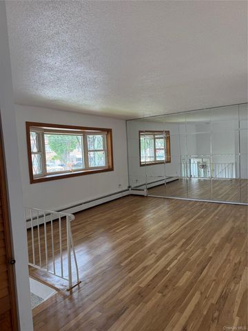 18618 140th Avenue, Springfield Gardens, NY 11413