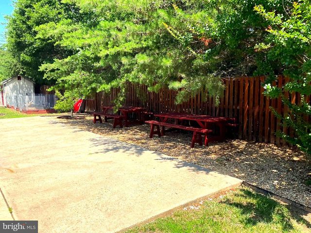 601 ACCOTON DR, Accokeek, MD 20607