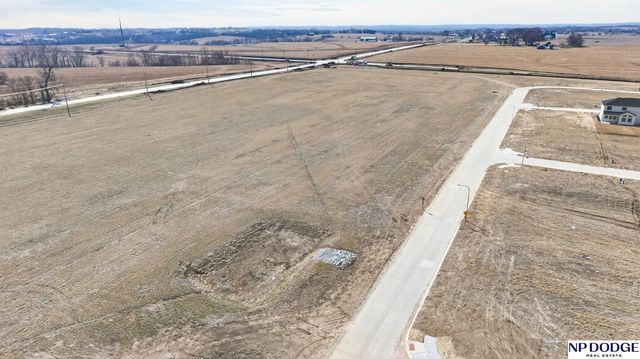 6610 S 214 Avenue, Elkhorn, NE 68022