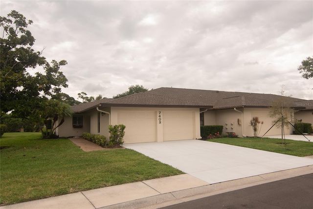 7403 CARNOUSTIE DRIVE 7D, Sarasota, FL 34238