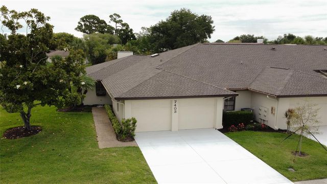 7403 CARNOUSTIE DRIVE 7D, Sarasota, FL 34238