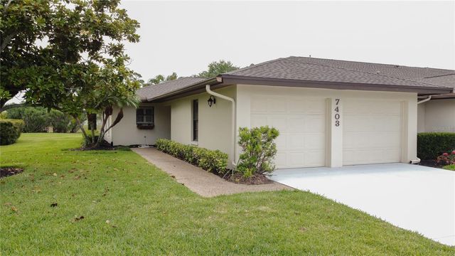 7403 CARNOUSTIE DRIVE 7D, Sarasota, FL 34238