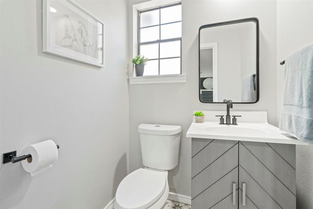 2342 King Richard Drive, Grand Prairie, TX 75050