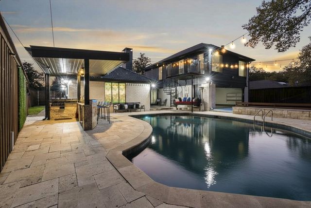 2342 King Richard Drive, Grand Prairie, TX 75050