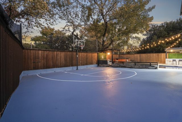 2342 King Richard Drive, Grand Prairie, TX 75050