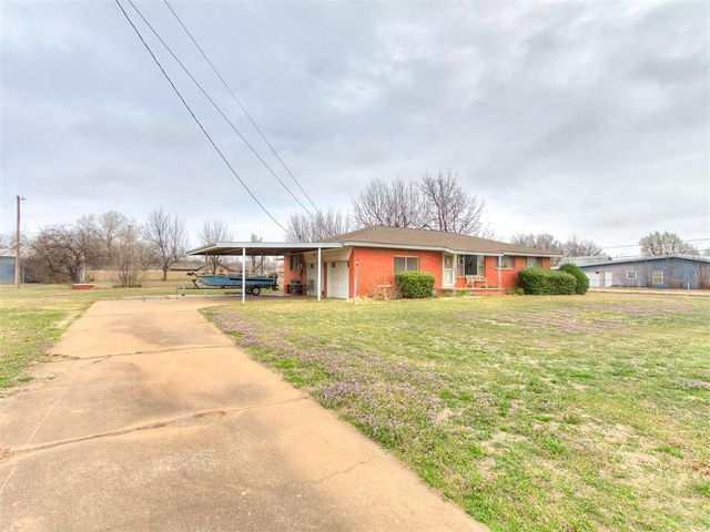 505 Cass Avenue, Moore, OK 73160