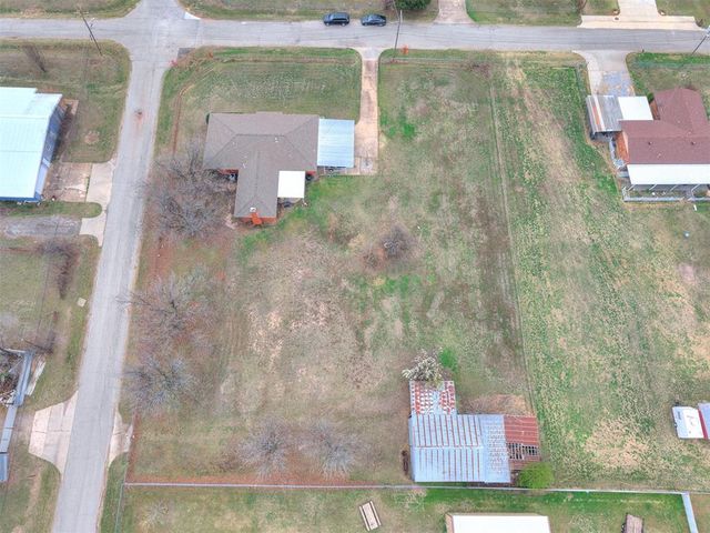 505 Cass Avenue, Moore, OK 73160