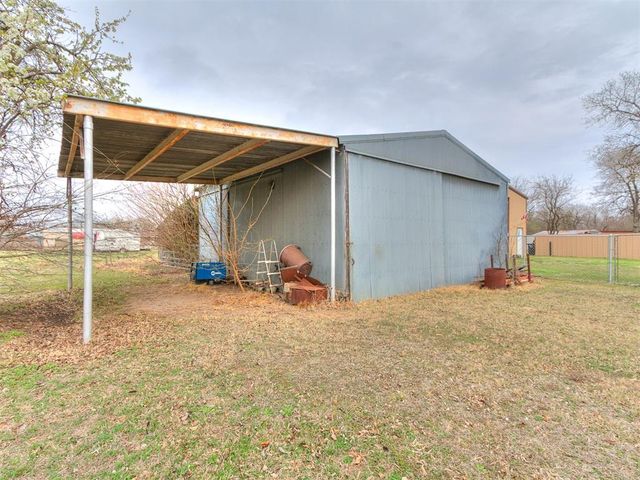 505 Cass Avenue, Moore, OK 73160