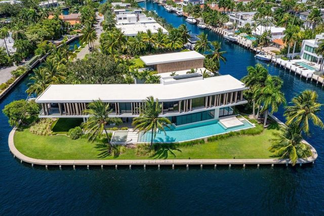 516 Mola Avenue, Fort Lauderdale, FL 33301