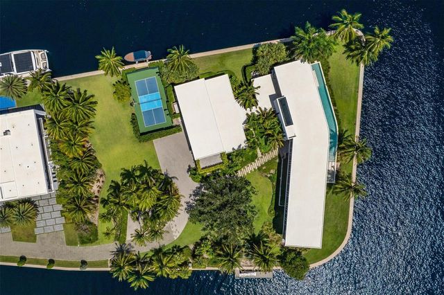 516 Mola Avenue, Fort Lauderdale, FL 33301