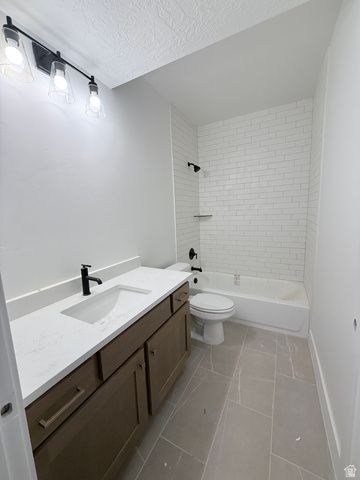 153 W HACKBERRY RD, Vineyard, UT 84059