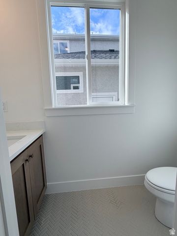 153 W HACKBERRY RD, Vineyard, UT 84059