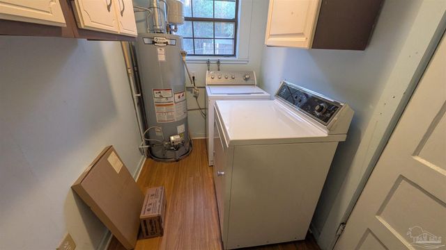 1014 W Gregory St, Pensacola, FL 32501