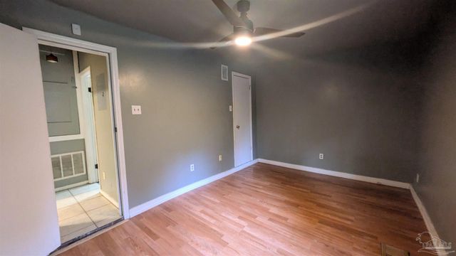 1014 W Gregory St, Pensacola, FL 32501