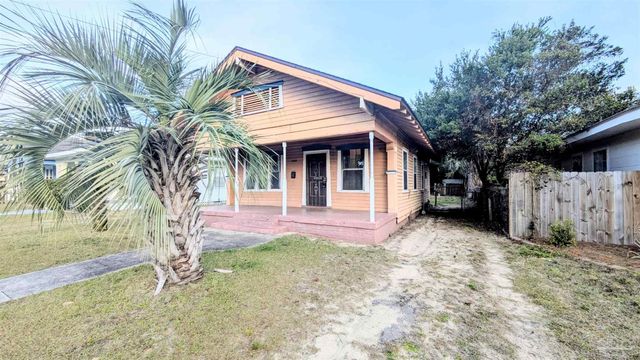 1014 W Gregory St, Pensacola, FL 32501