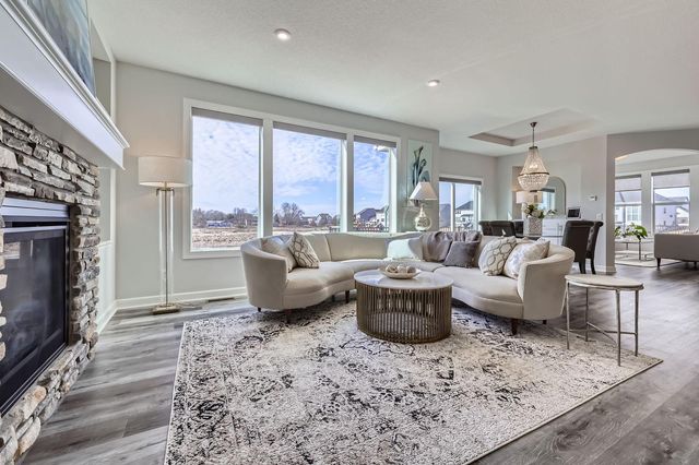 12985 Bauer Drive N, Champlin, MN 55316