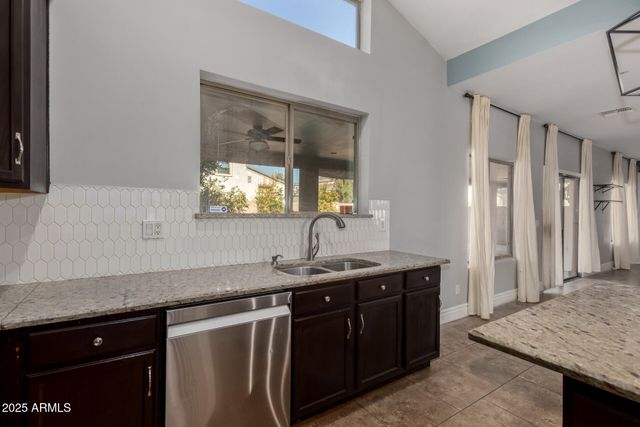 8406 W Pioneer Street, Tolleson, AZ 85353