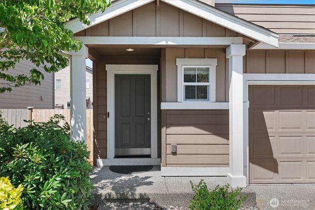 19516 SE 270th Place, Covington, WA 98042