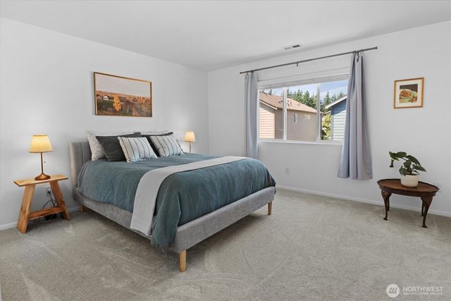 19516 SE 270th Place, Covington, WA 98042