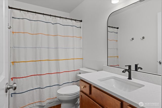19516 SE 270th Place, Covington, WA 98042