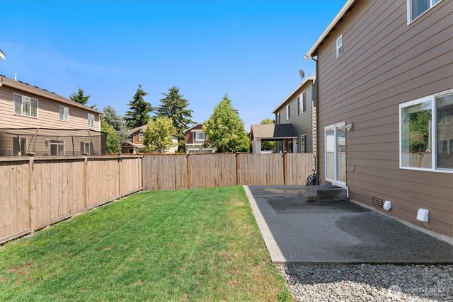 19516 SE 270th Place, Covington, WA 98042