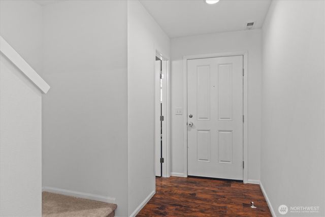 19516 SE 270th Place, Covington, WA 98042