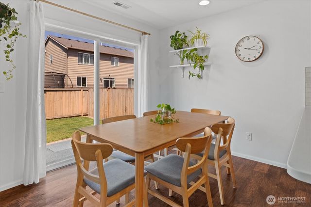 19516 SE 270th Place, Covington, WA 98042