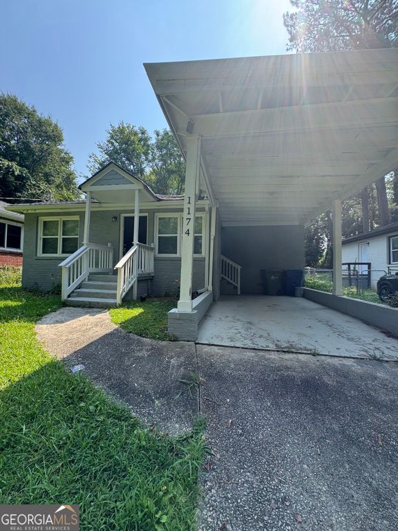 1174 Dolphin Drive SW, Atlanta, GA 30311