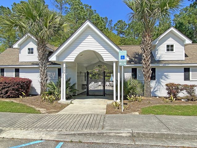 494 Truman Drive, Goose Creek, SC 29445