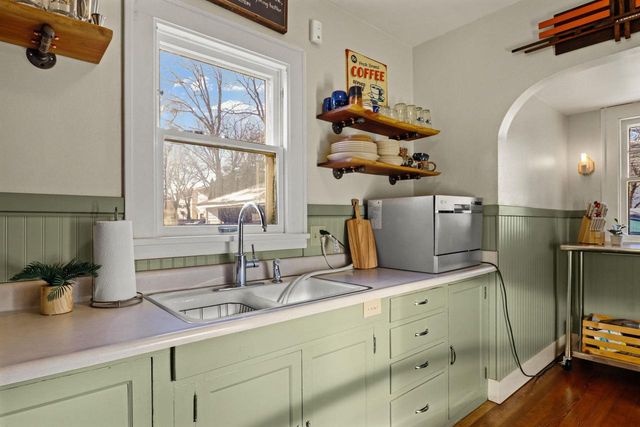 3214 E Washington Avenue, Madison, WI 53704