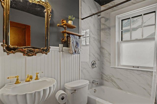 3214 E Washington Avenue, Madison, WI 53704