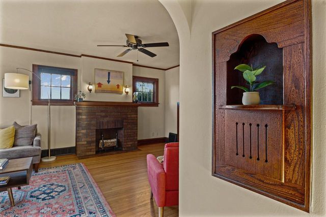 3214 E Washington Avenue, Madison, WI 53704