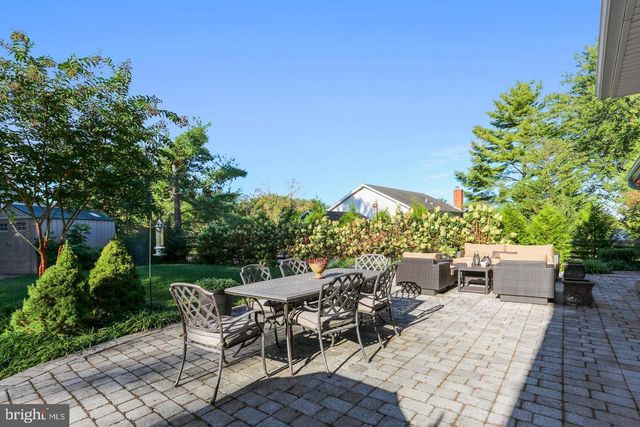 4 OLMSTEAD CT, Potomac, MD 20854