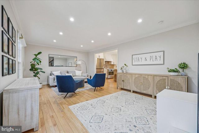 4 OLMSTEAD CT, Potomac, MD 20854