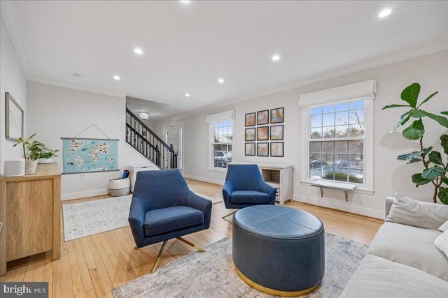 4 OLMSTEAD CT, Potomac, MD 20854