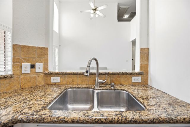 2714 Trailridge Court, Missouri City, TX 77459