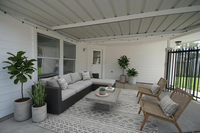 3711 Cane Lake Drive, Richmond, TX 77406