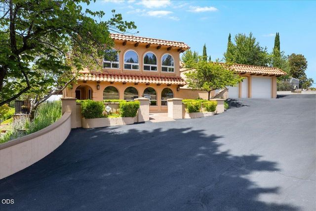 3752 Devils Garden Road, Medford, OR 97504