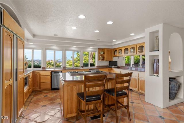 3752 Devils Garden Road, Medford, OR 97504