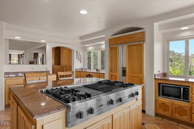 3752 Devils Garden Road, Medford, OR 97504