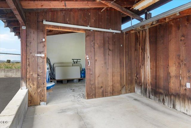 3752 Devils Garden Road, Medford, OR 97504