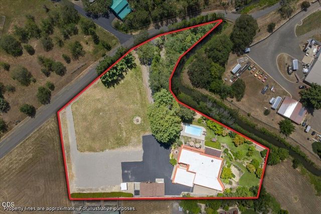 3752 Devils Garden Road, Medford, OR 97504