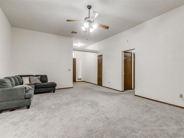 1717 NW Jackson Drive, Norman, OK 73071