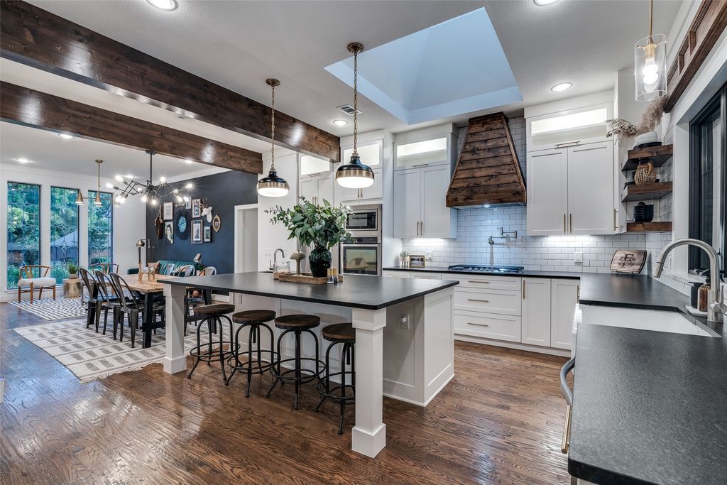 1509 Banbury Court, Richardson, TX 75082