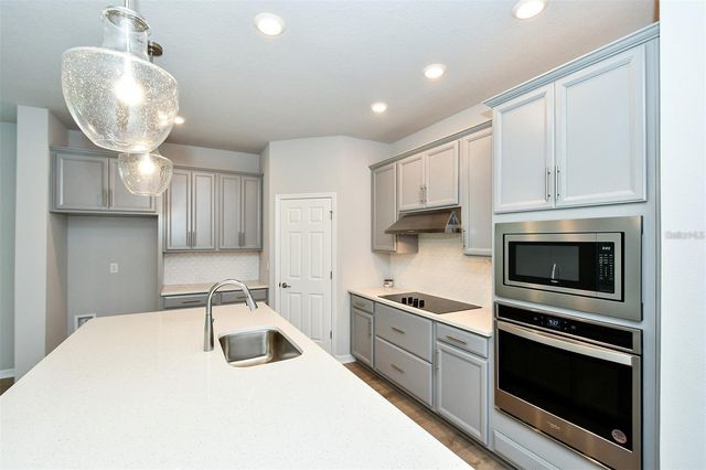 8126 TRIMBELLE TERRACE, Parrish, FL 34219